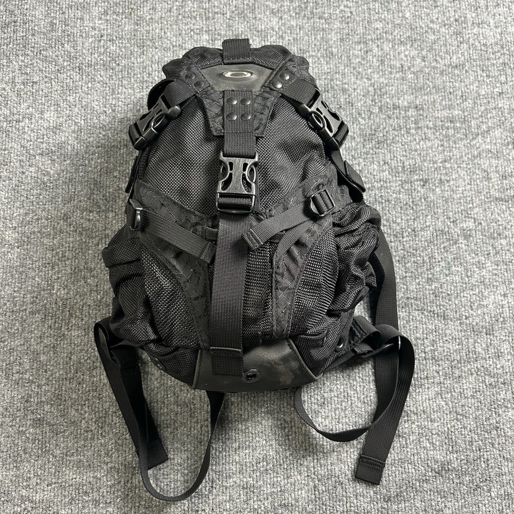 OAKLEY Vintage Y2K ICON Mini Tactical Bag Black Strappy Backback